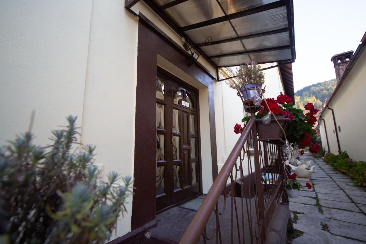 Happy Mood Apartment 5 Brasov Exterior photo